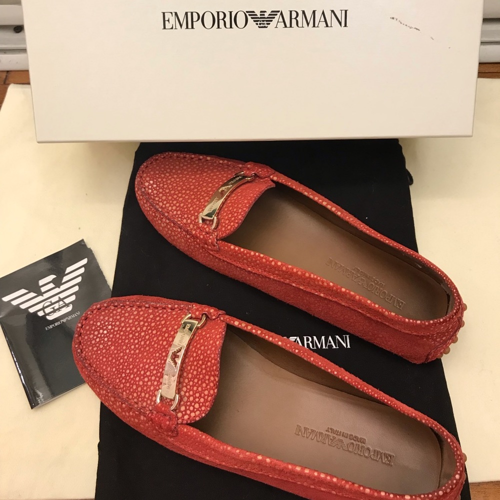 Armani women shoe with all equipment